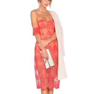 Lovers + friends BREATHLESS MIDI DRESS CORAL REEF